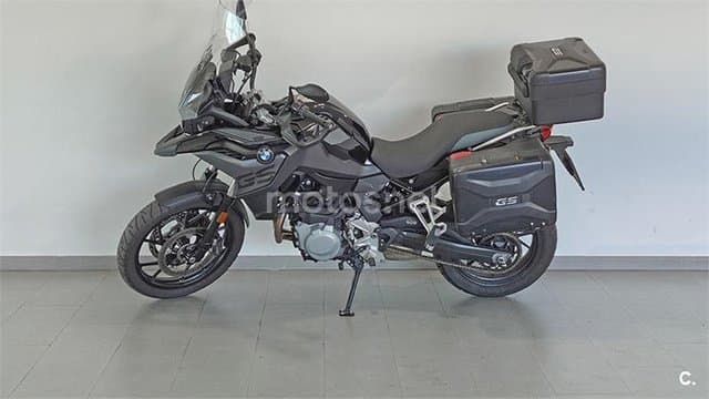 BMW F 750 – Vista 1