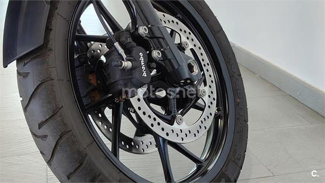 BMW F 750 – Vista 11