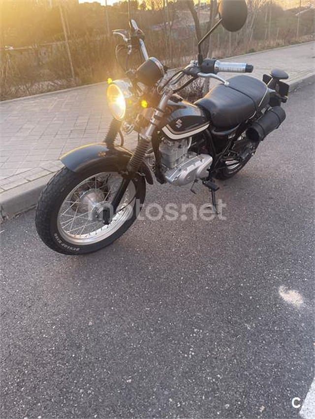 Suzuki VanVan 125 – Vista 9