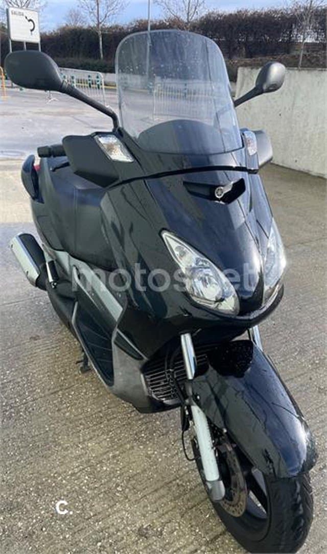 Yamaha XMAX 250 – Vista 6