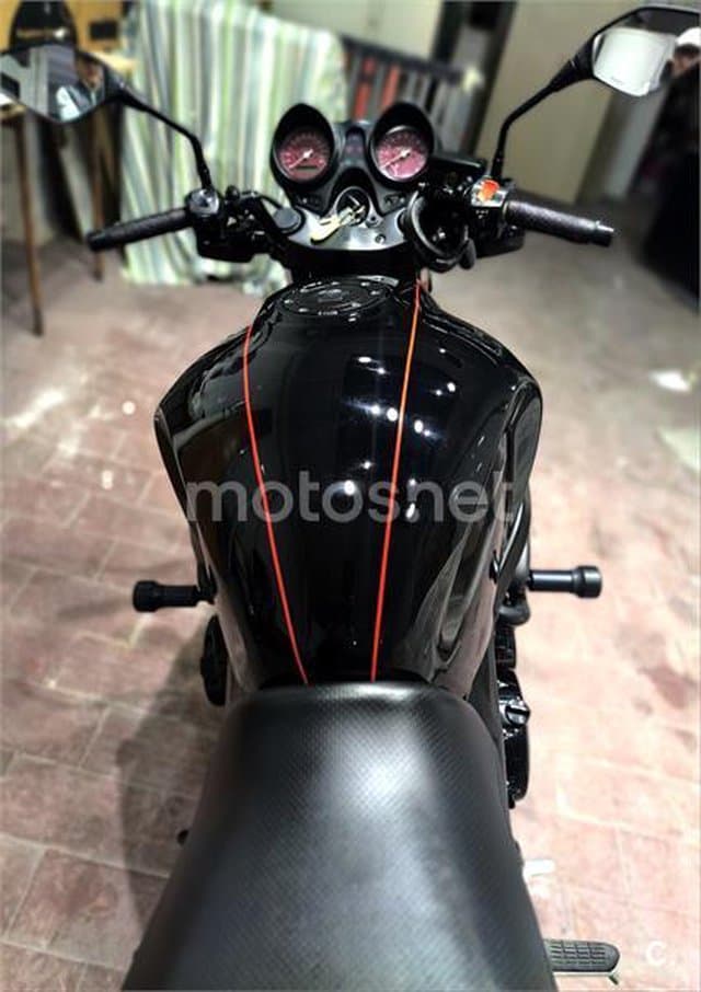 Honda X11 1100 – Vista 2