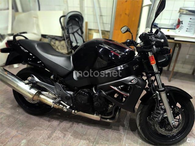 Honda X11 1100 – Vista 6