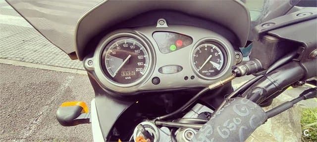 BMW F 650 – Vista 3