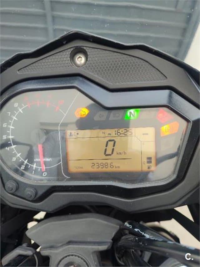 Benelli TRK 502 – Vista 2