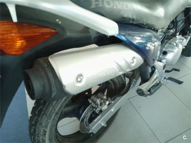 Honda XL 125 Varadero – Vista 9