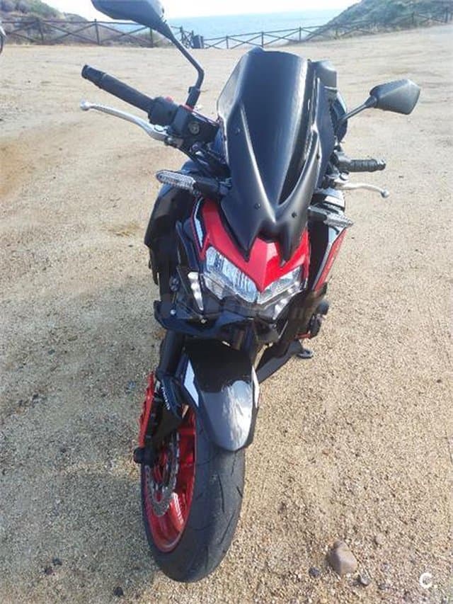 Kawasaki Z 900 – Vista 7