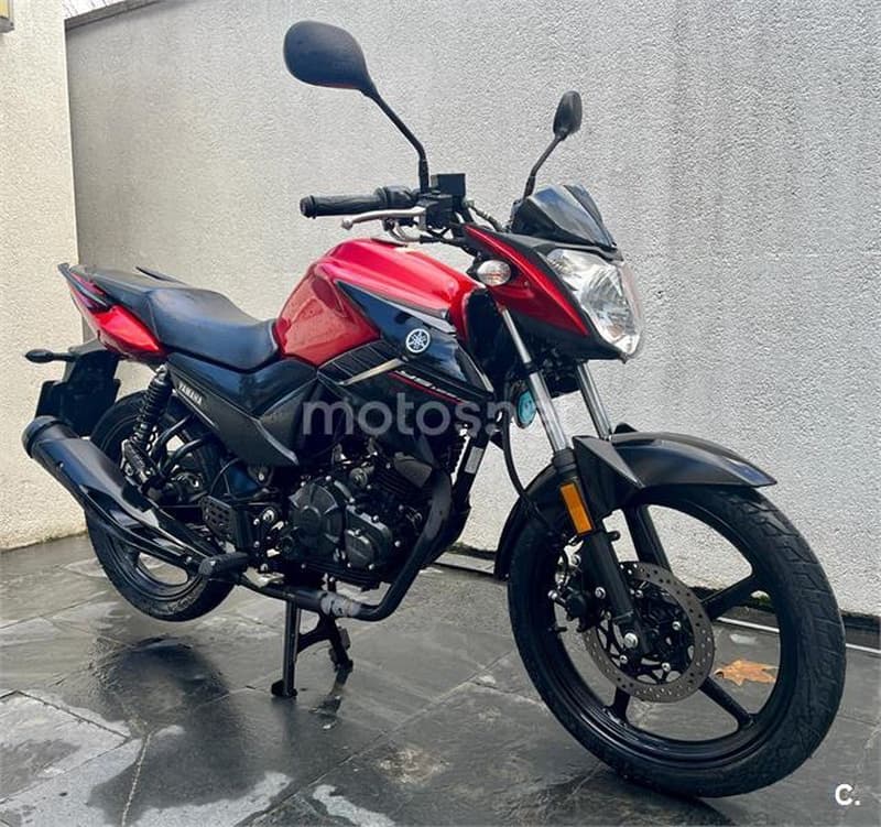 Yamaha YS125 – Vista 1