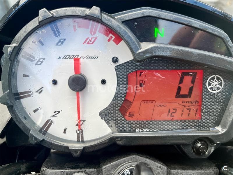 Yamaha YS125 – Vista 11