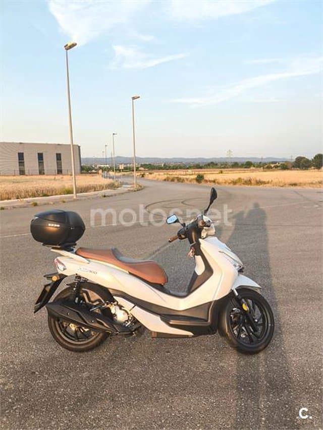 SYM HD 300 2990 € 2019 Girona - 10