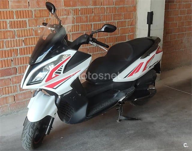 Kymco Super Dink 300i 2000 € 2014 Sevilla - 1