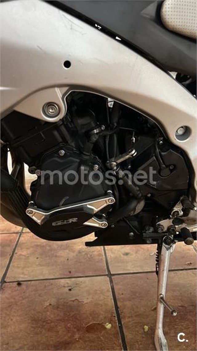 Suzuki GSR 600 2450 € 2006 Navarra - 11