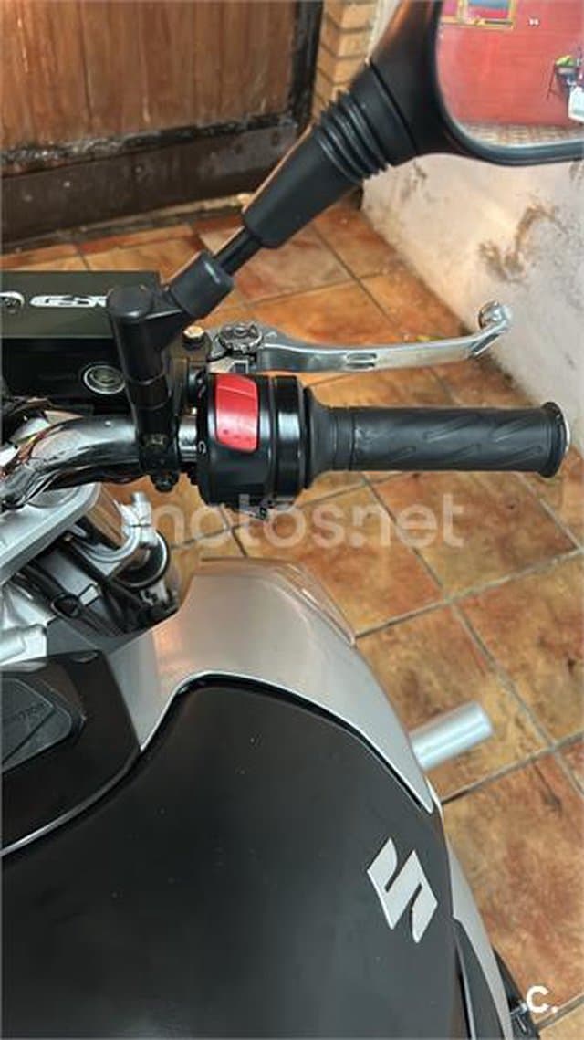 Suzuki GSR 600 2450 € 2006 Navarra - 8