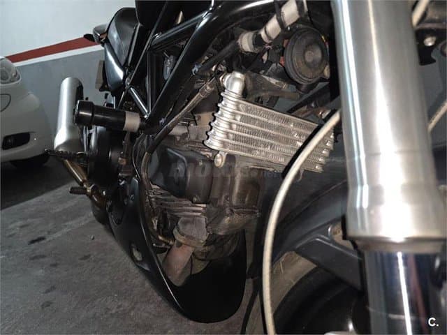 Ducati MONSTER 695 – Vista 6