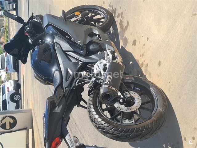 Yamaha R 125 – Vista 6