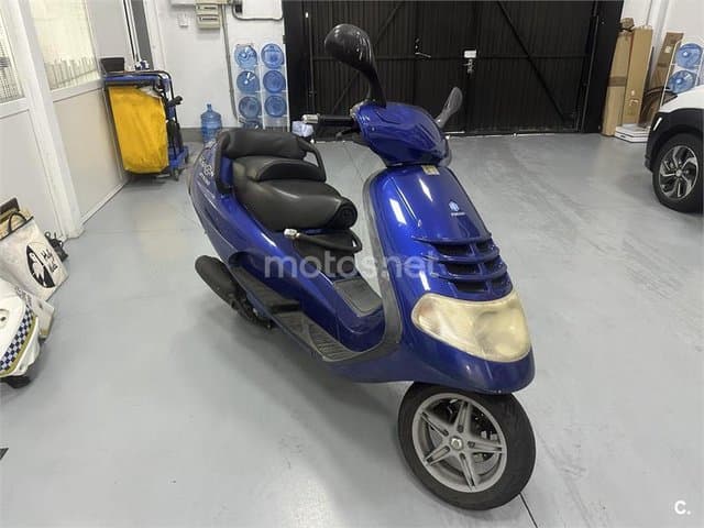 Piaggio SuperHexagon GTX 250 – Vista 7