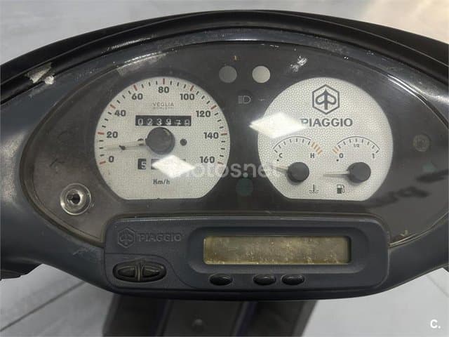 Piaggio SuperHexagon GTX 250 – Vista 8