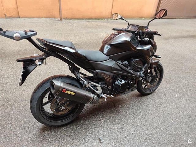 Kawasaki Z 800e – Vista 1