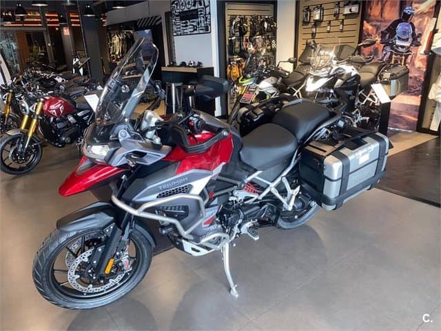 Triumph Tiger 1200 GT 18.100 € 2024 León - 1
