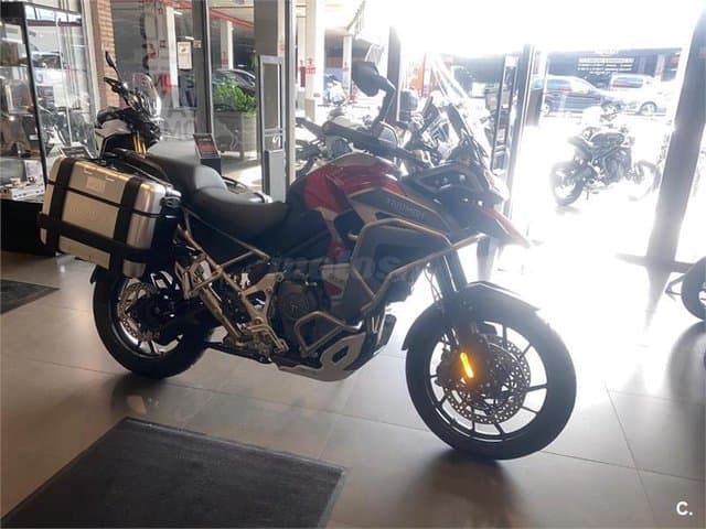 Triumph Tiger 1200 GT 18.100 € 2024 León - 2