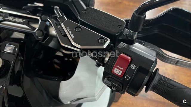 Honda X-ADV – Vista 7