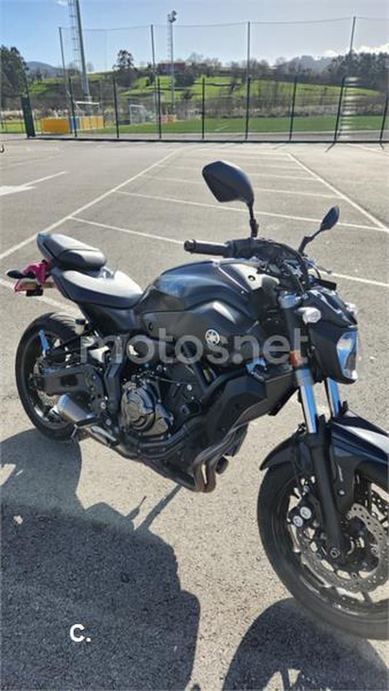 Yamaha MT-07 4800 € 2017 Cantabria - 5
