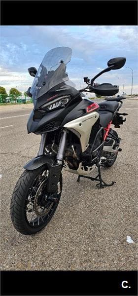 Ducati Multistrada V4 – Vista 2