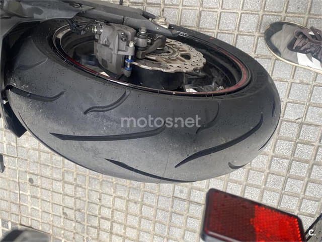 Kawasaki Z 900 – Vista 3