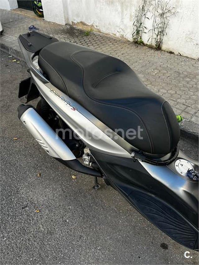 Piaggio Beverly 300 2500 € 2018 Sevilla - 3