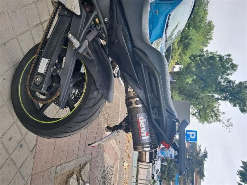 Yamaha FZ6 N S2 2400 € 2007 Madrid - 4