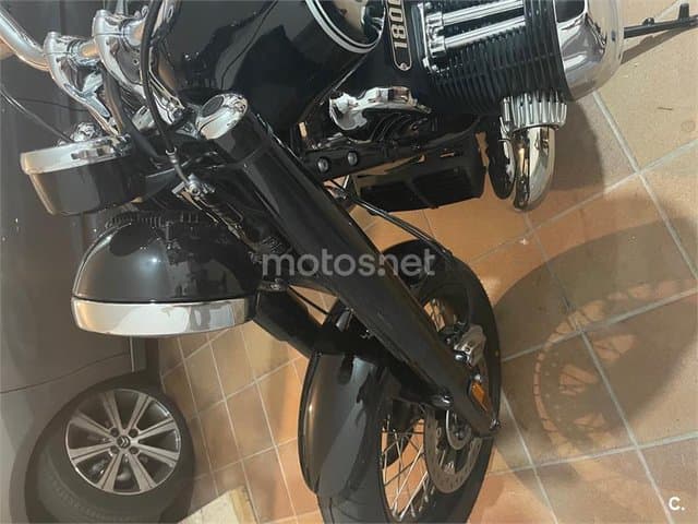 BMW R 18 15.000 € 2023 Madrid - 6