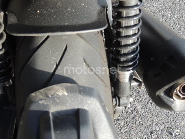 Piaggio Beverly – Vista 6