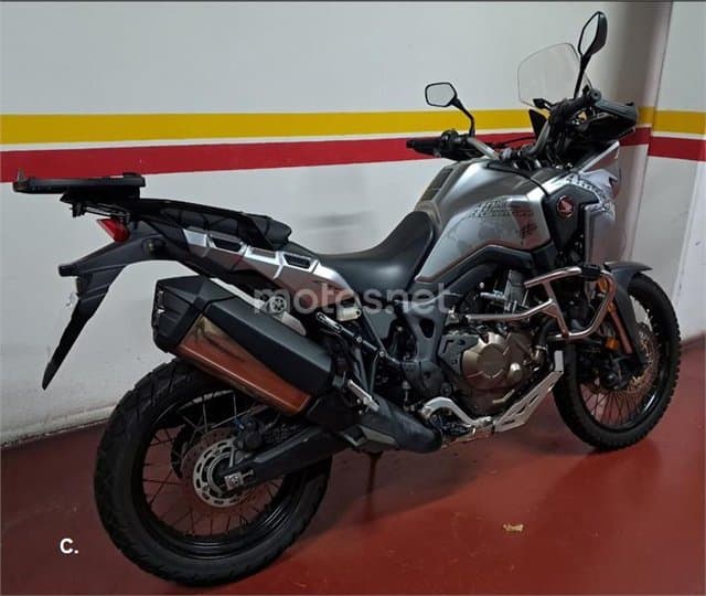 Honda CRF1000L Africa Twin – Vista 2