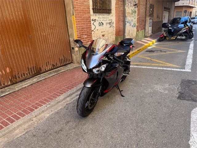 Honda CBR 1000RR 5500 € 2010 Alicante - 2