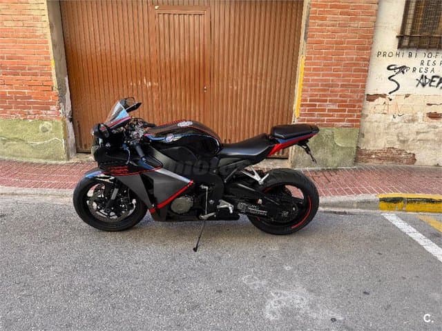 Honda CBR 1000RR 5500 € 2010 Alicante - 4