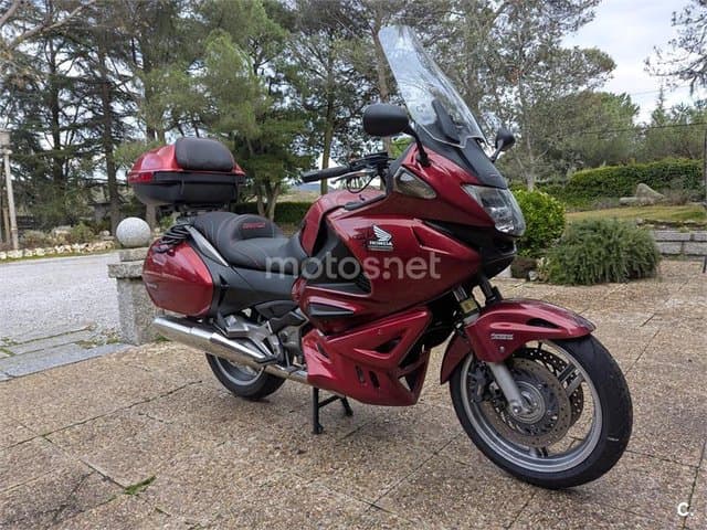 Honda NT 700 V Deauville 4700 € 2013 Madrid - 1