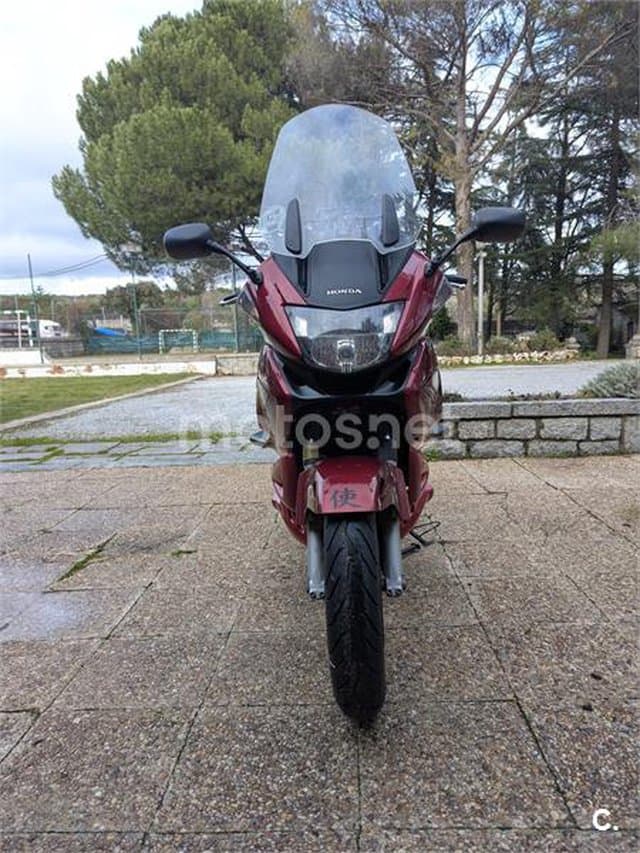 Honda NT 700 V Deauville 4700 € 2013 Madrid - 8