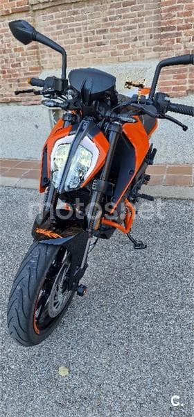 KTM 125 3600 € 2018 Madrid - 1