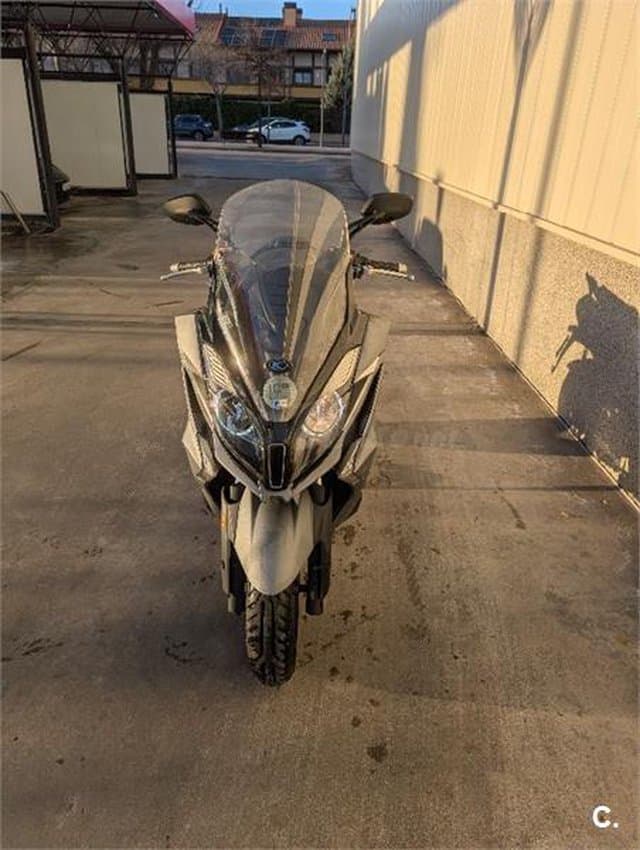 Kymco Super Dink 125 ABS – Vista 4