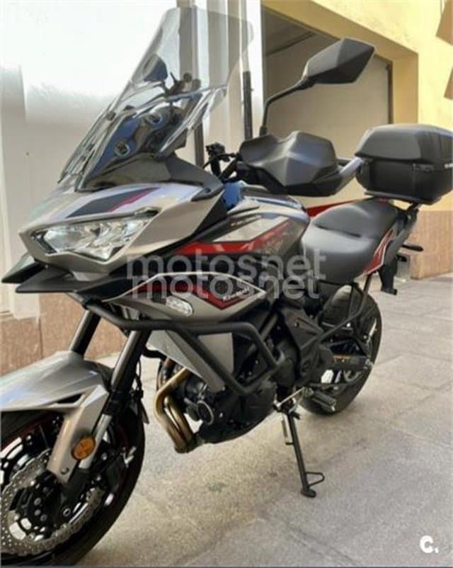 Kawasaki Versys – Vista 5