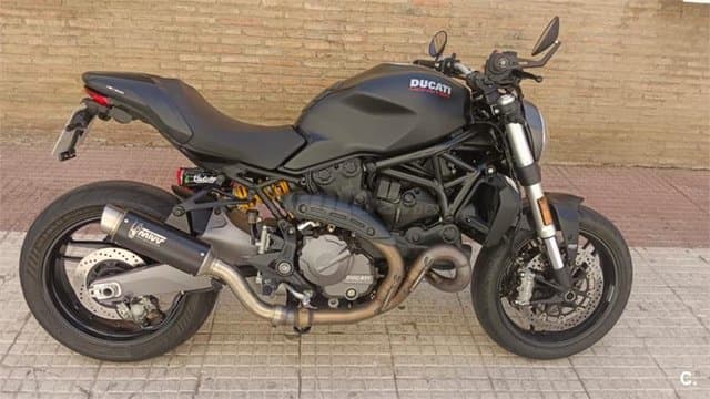 Ducati Monster 821 – Vista 1
