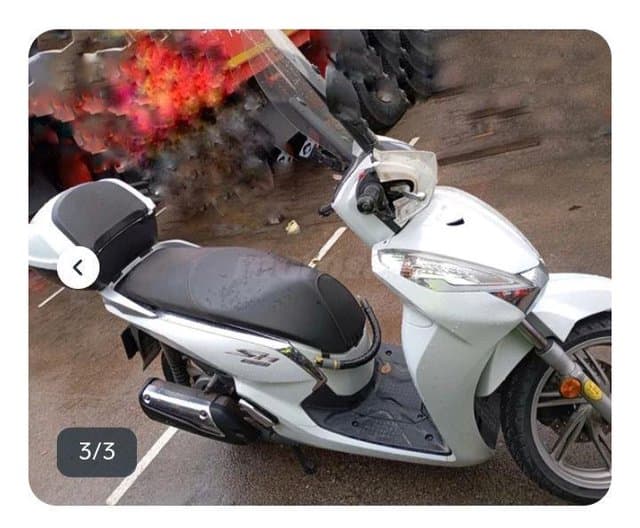 Honda Scoopy SH300i – Vista 2