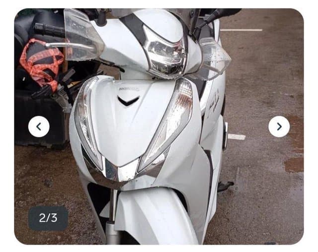 Honda Scoopy SH300i – Vista 3