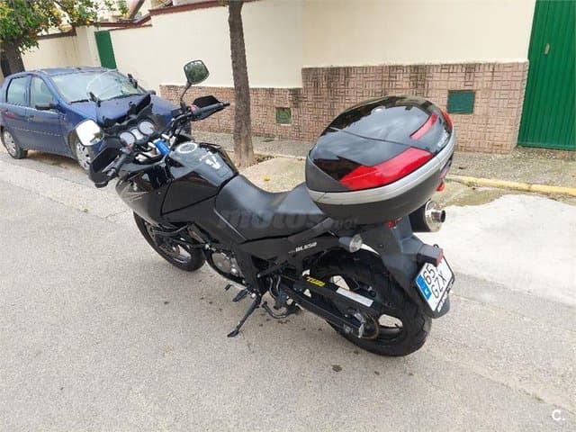 Suzuki V-Strom 650 ABS – Vista 4