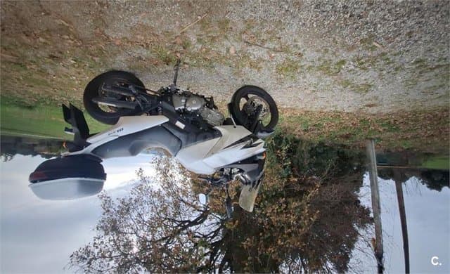 Suzuki V-Strom 650 – Vista 3