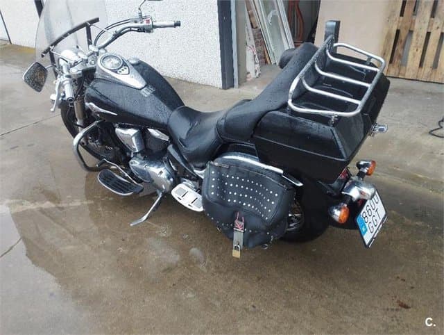 Kawasaki VN 900 CUSTOM – Vista 4