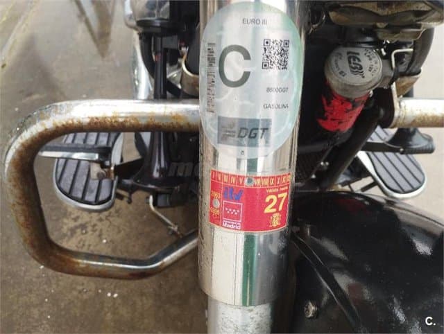 Kawasaki VN 900 CUSTOM – Vista 6