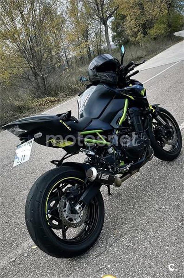 Kawasaki Z 900 – Vista 4