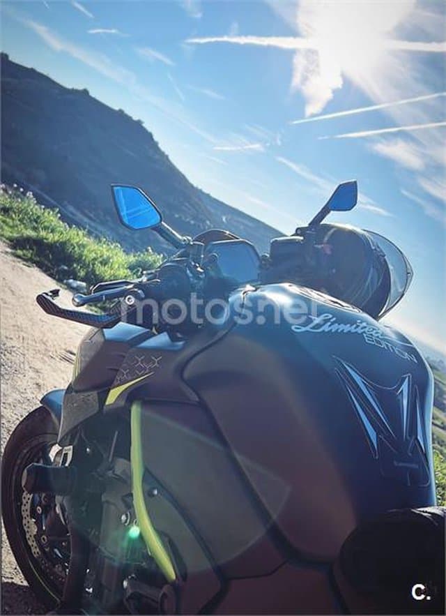 Kawasaki Z 900 – Vista 6