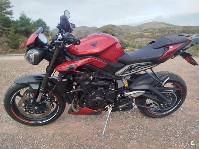 Triumph Street Triple 765 9500 € 2023 Barcelona - 1