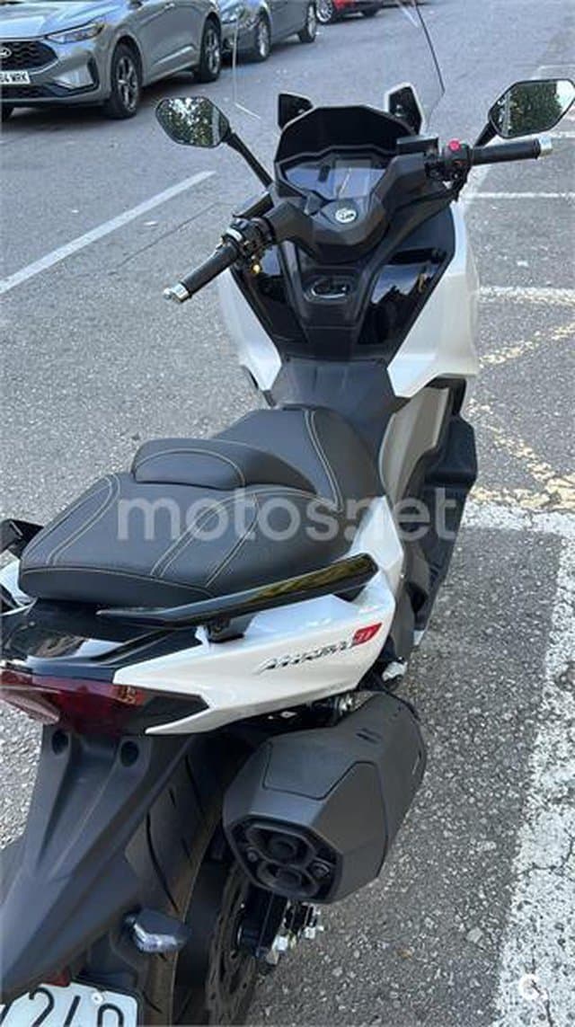 SYM Maxsym TL 508 – Vista 2